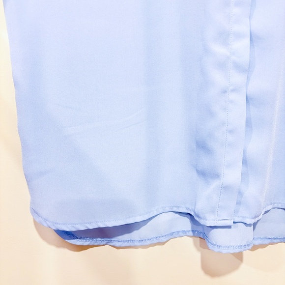 SUZY SHIER Light blue flowy button down shirt - Picture 6 of 8